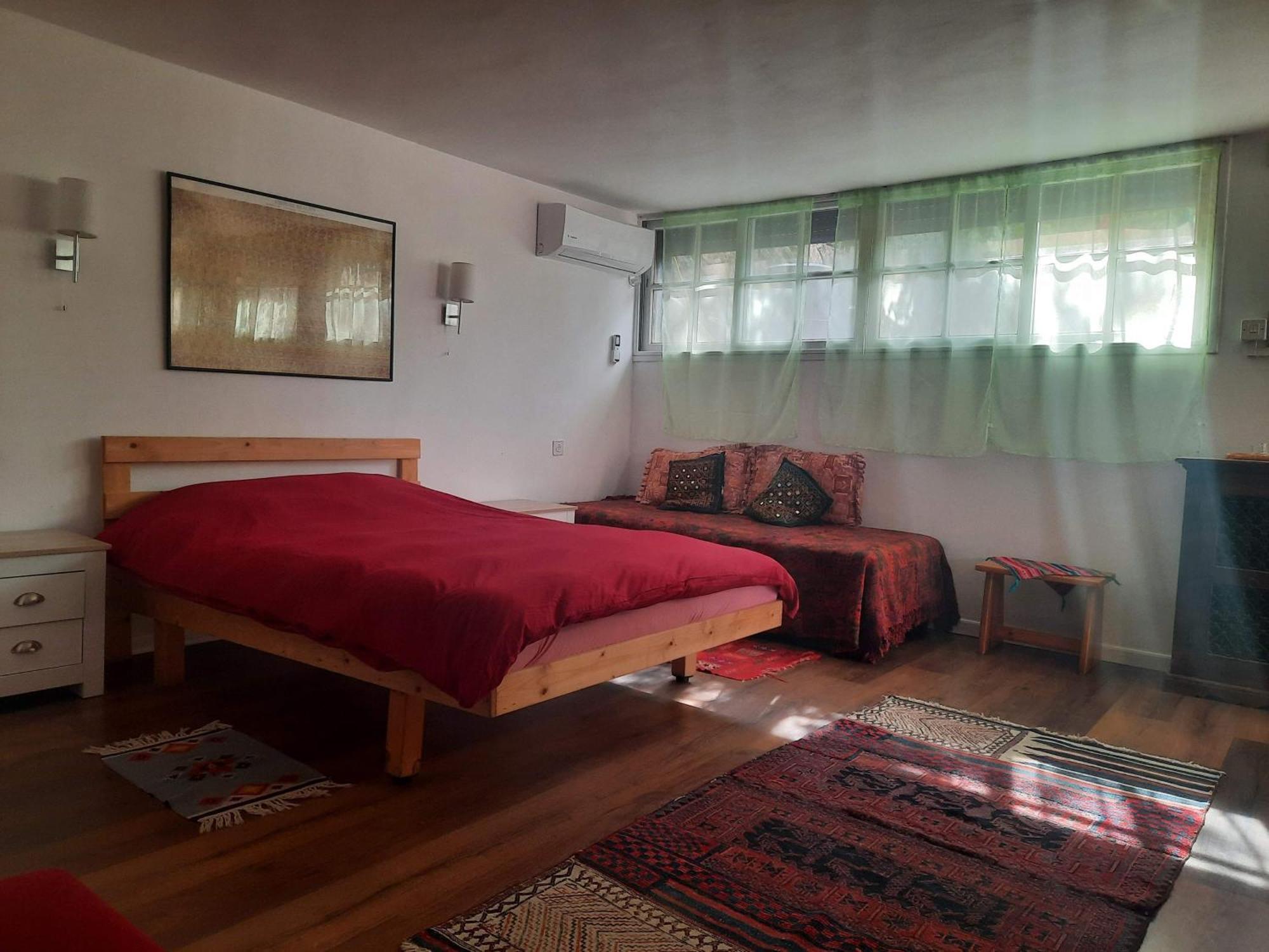 Lodge הבית הירוק - House